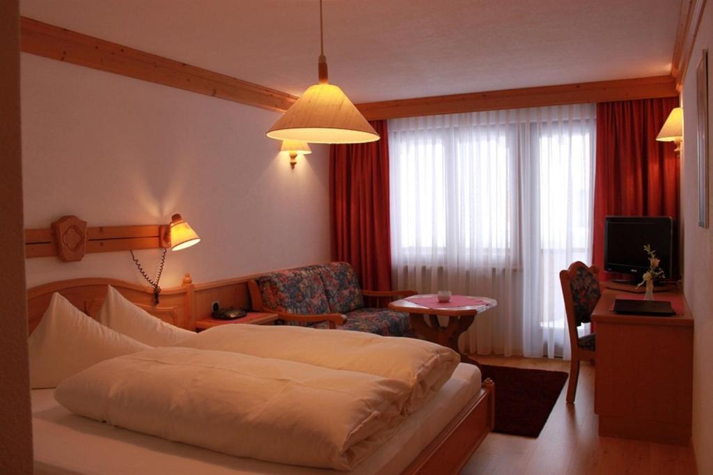 Hotel Camona & Apart Walserhof Samnaun Habitación foto