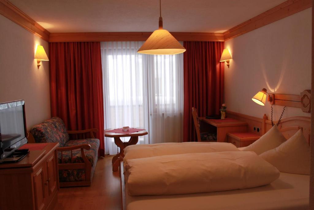 Hotel Camona & Apart Walserhof Samnaun Habitación foto