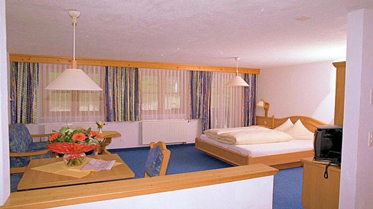 Hotel Camona & Apart Walserhof Samnaun Habitación foto