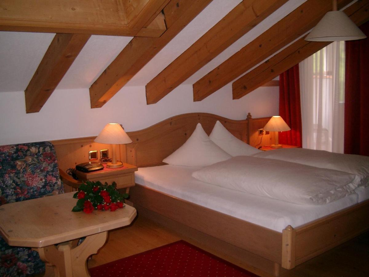 Hotel Camona & Apart Walserhof Samnaun Habitación foto